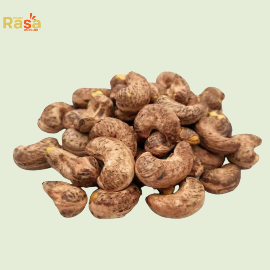 Cashew with skin